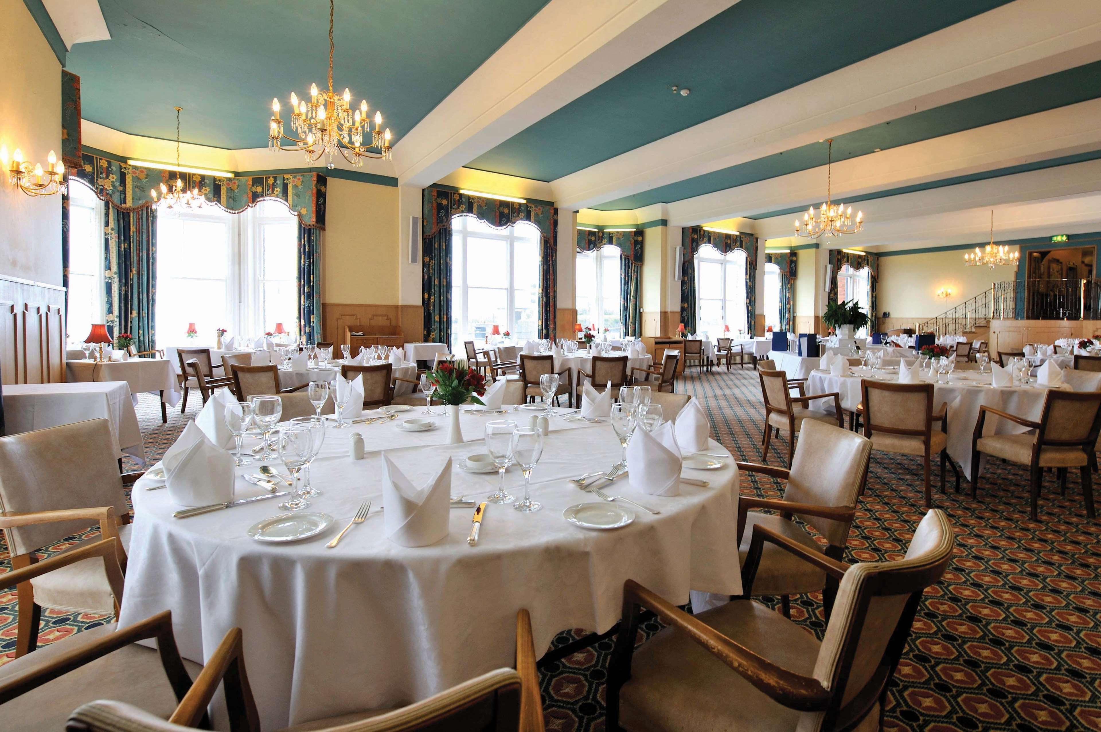Western Bristol Hotel