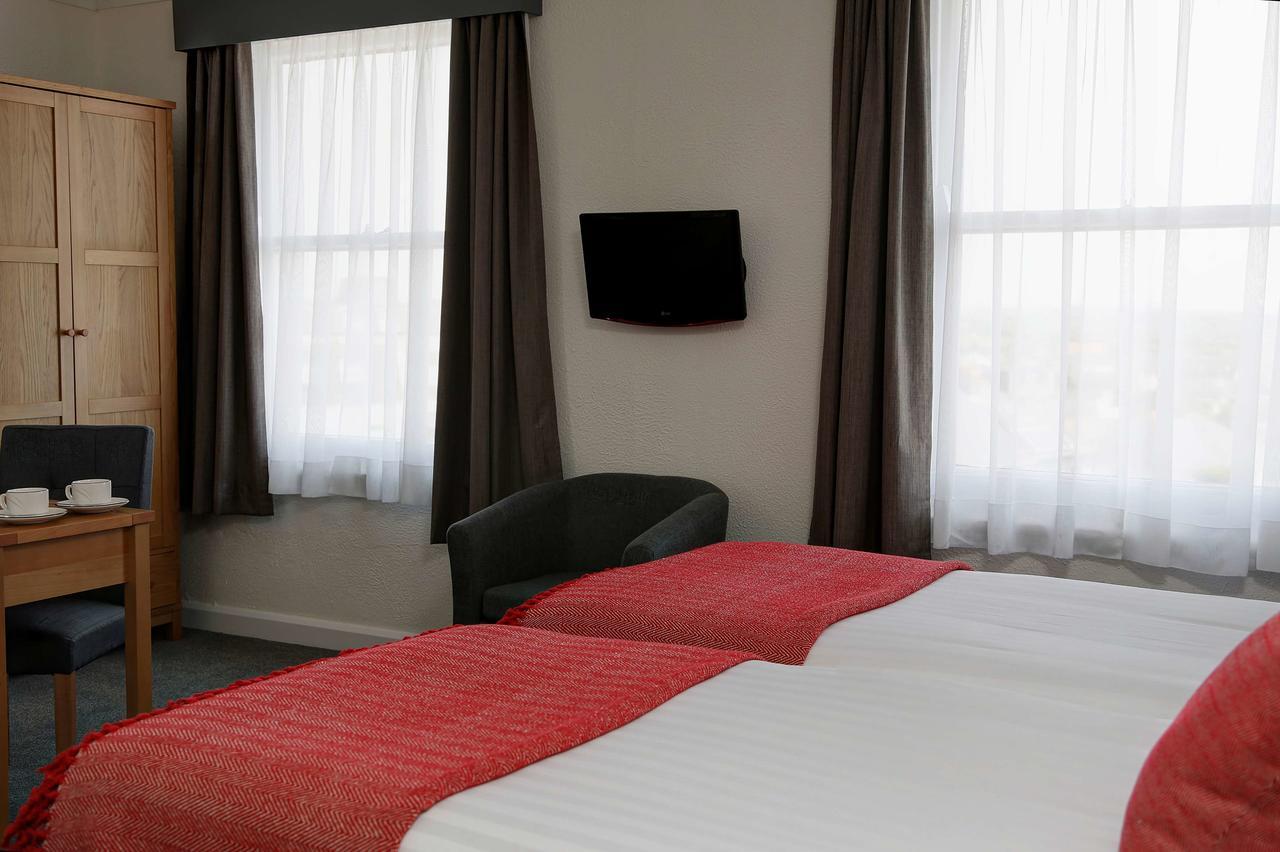 Western Bristol 3* Newquay (Cornwall)